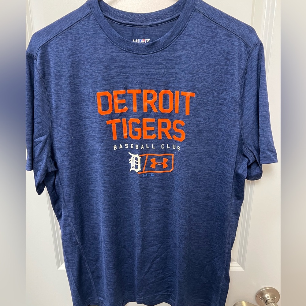 🐅🔥Detroit Tigers Under Armour Shirt MLB